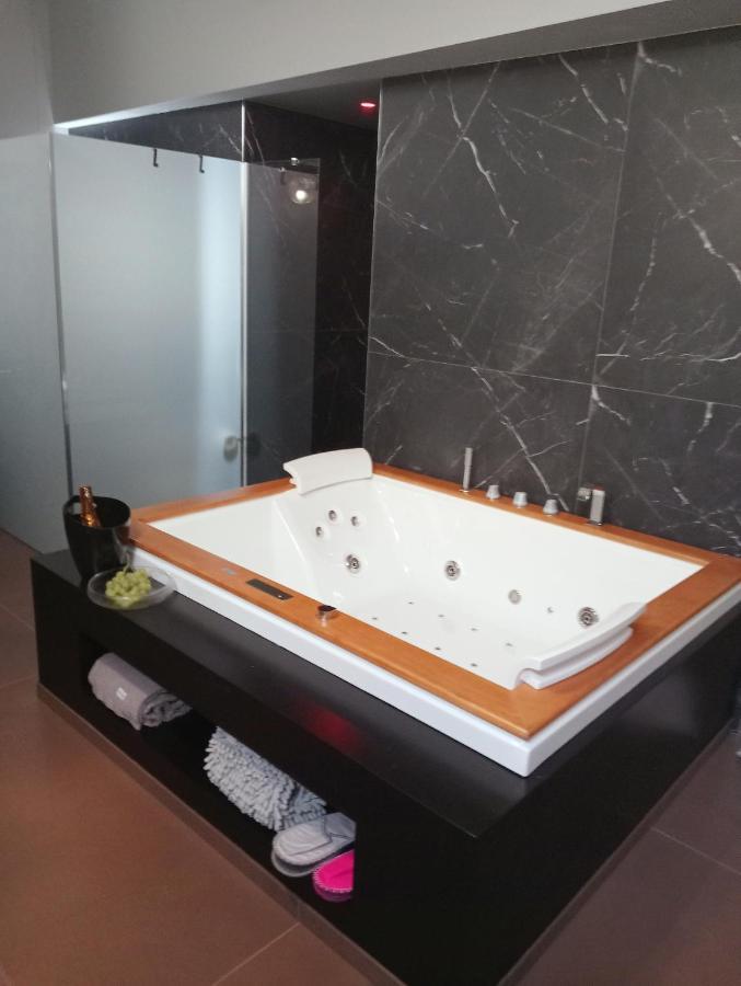 Suite Luxurya 巴里 外观 照片