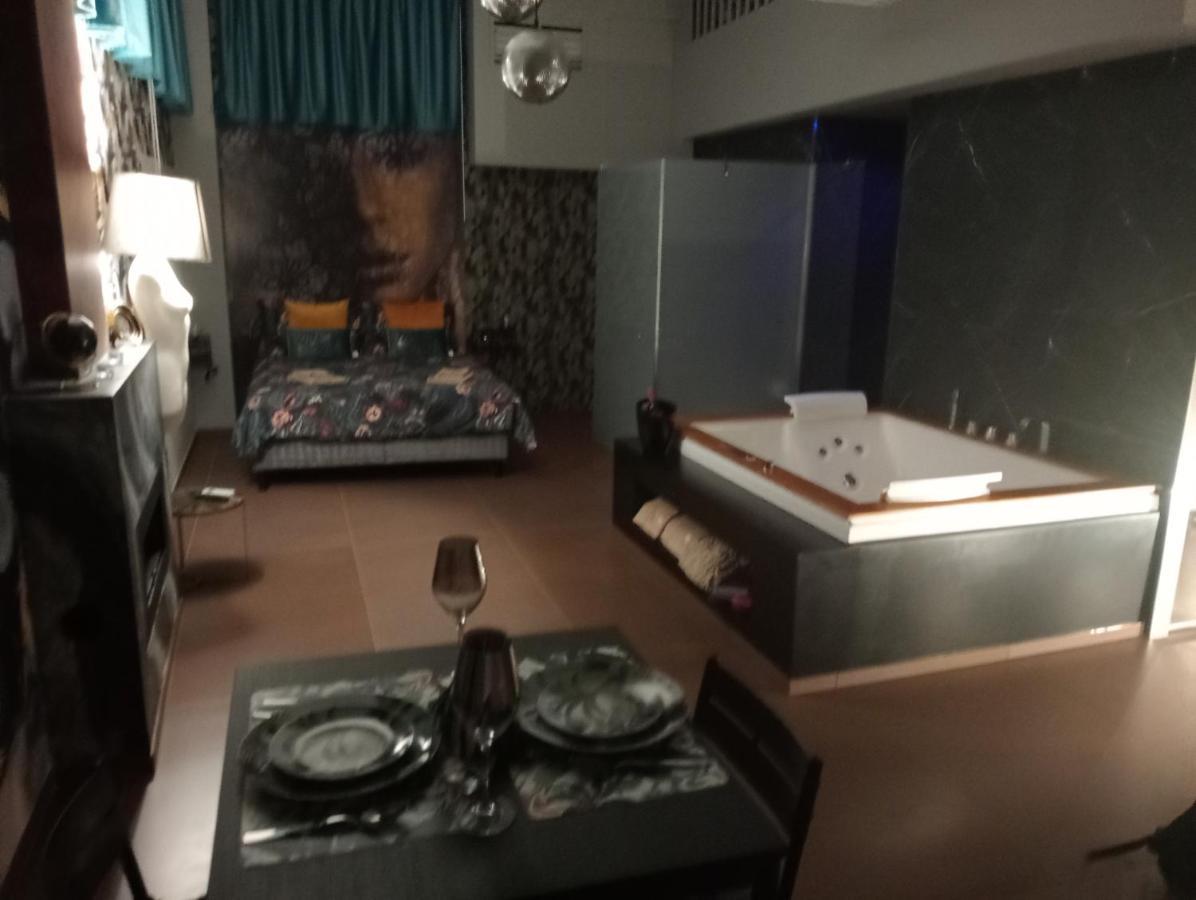 Suite Luxurya 巴里 外观 照片