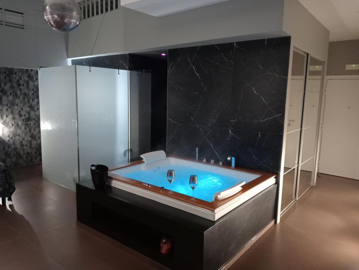 Suite Luxurya 巴里 外观 照片